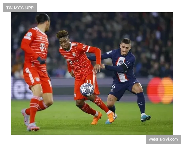 特写：在一次长达两分钟的持续防守中，国际米兰的防线始终保持紧凑队形